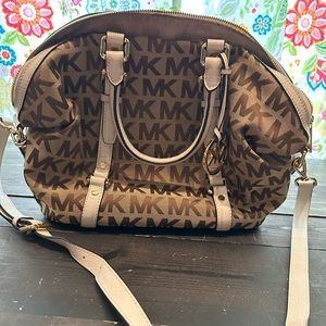 MK Large purse